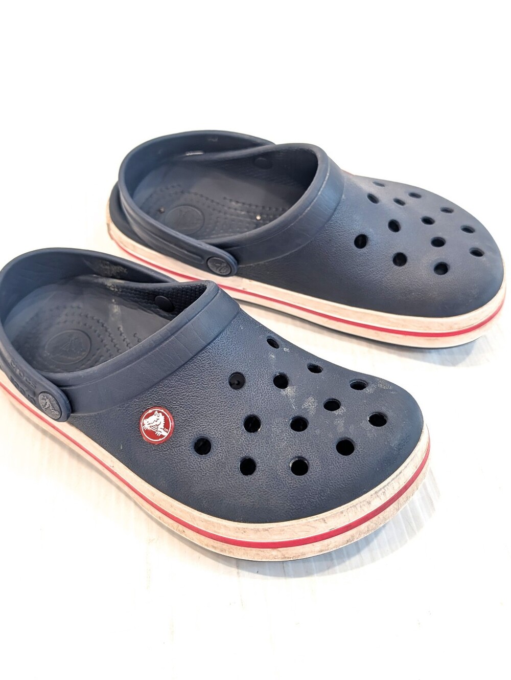 CROCS Kids Navy Crocband Clogs with Red White Sole  Size 4 Youth